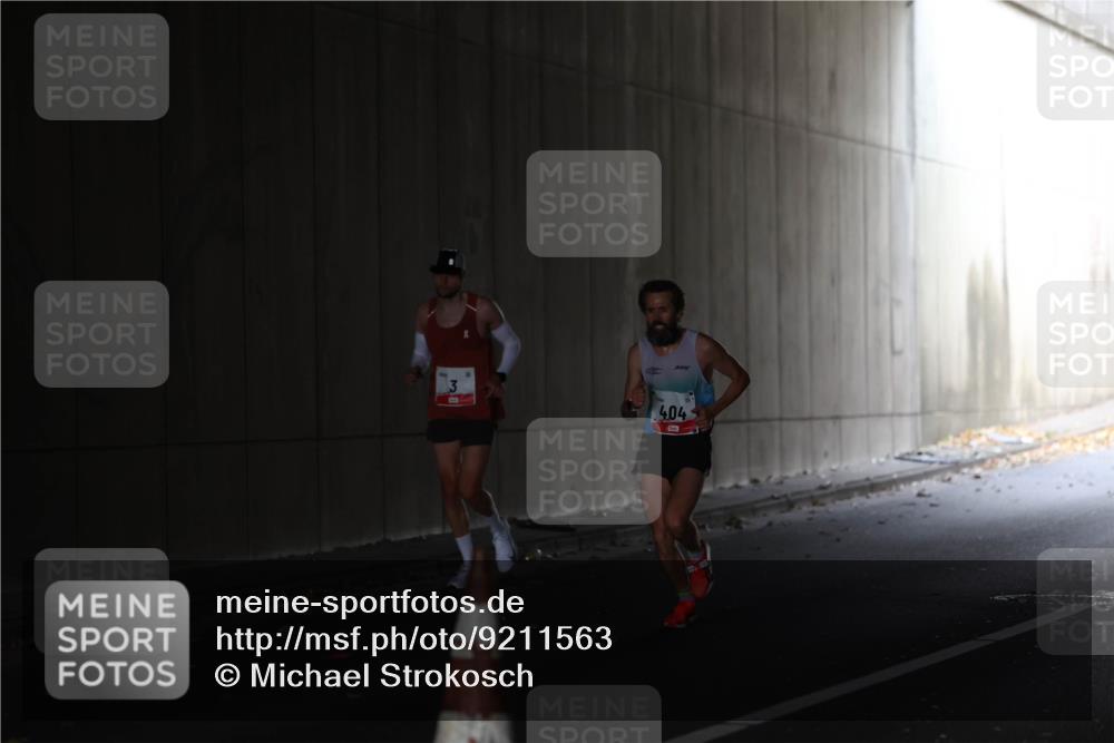 05.10.2025 - 20. swb-Marathon Bremen Michael Strokosch http://msf.ph/oto/9211563 05.10.2025 11:50:26 Laufen 404 meine-sportfotos.de