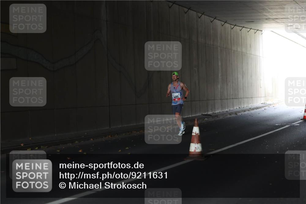 05.10.2025 - 20. swb-Marathon Bremen Michael Strokosch http://msf.ph/oto/9211631 05.10.2025 11:56:11 Laufen 485 meine-sportfotos.de
