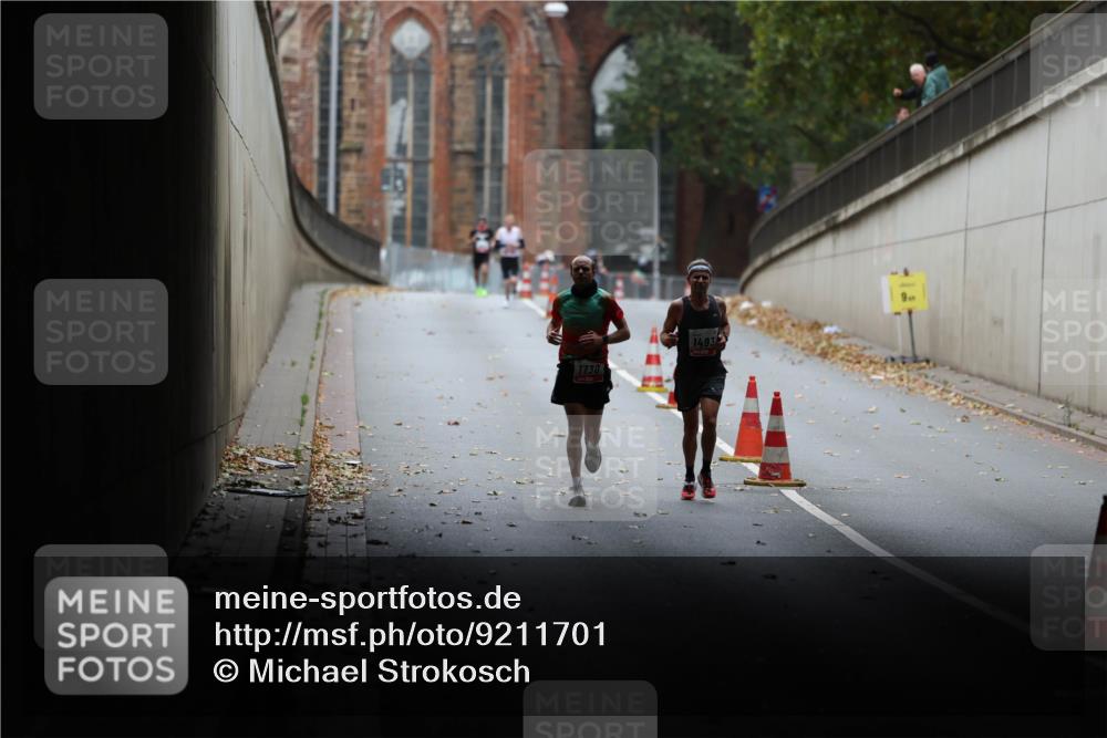 05.10.2025 - 20. swb-Marathon Bremen Michael Strokosch http://msf.ph/oto/9211701 05.10.2025 11:58:26 Laufen 1730, 1493, 9 meine-sportfotos.de