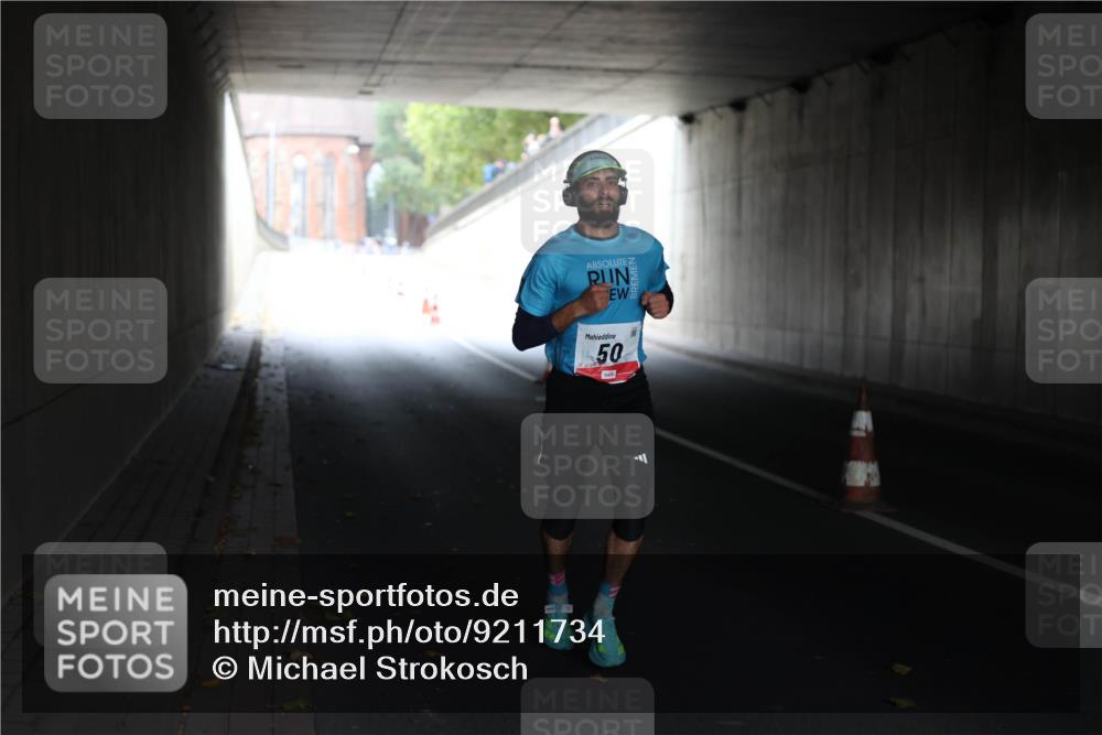 05.10.2025 - 20. swb-Marathon Bremen Michael Strokosch http://msf.ph/oto/9211734 05.10.2025 11:59:42 Laufen 50 meine-sportfotos.de