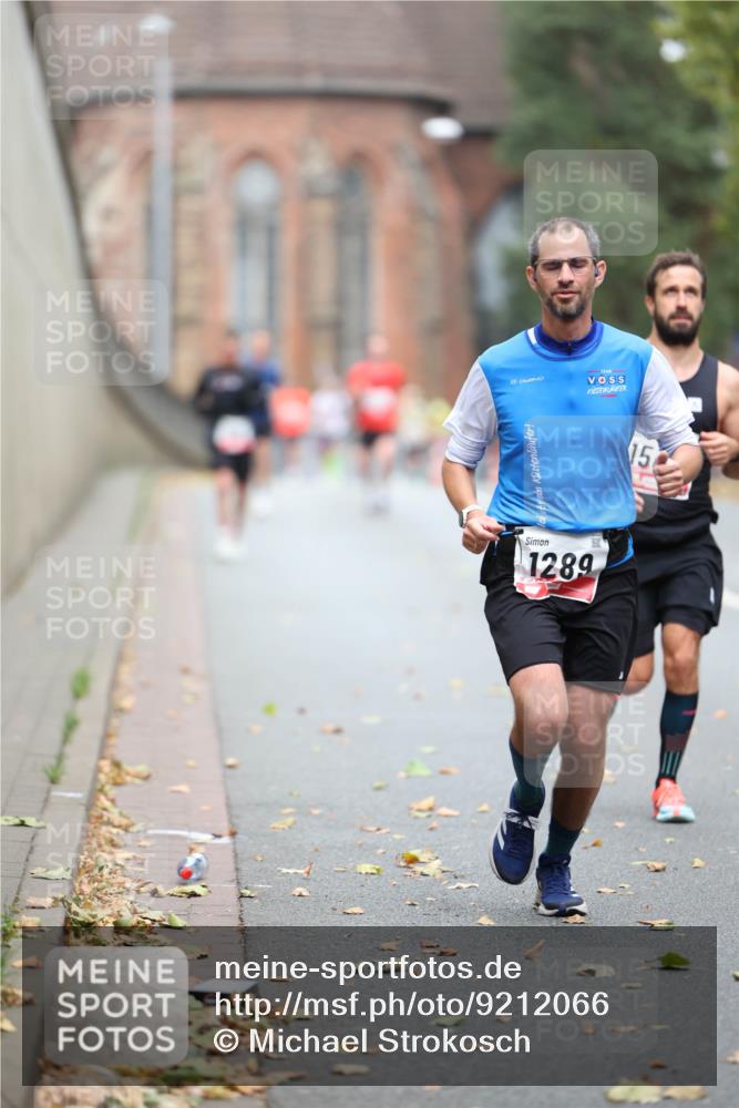 05.10.2025 - 20. swb-Marathon Bremen Michael Strokosch http://msf.ph/oto/9212066 05.10.2025 12:13:23 Laufen 1289, 15 meine-sportfotos.de