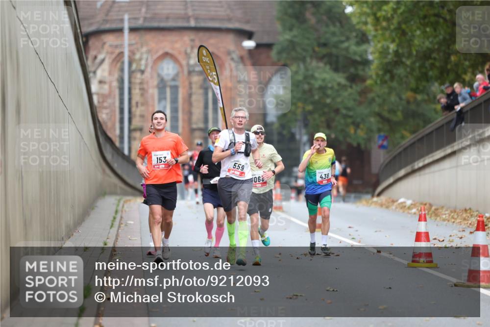05.10.2025 - 20. swb-Marathon Bremen Michael Strokosch http://msf.ph/oto/9212093 05.10.2025 12:13:43 Laufen 153, 559, 06, 4, 38 meine-sportfotos.de