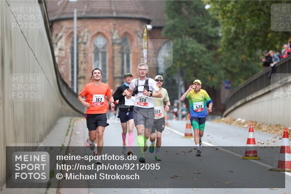 05.10.2025 - 20. swb-Marathon Bremen Michael Strokosch http://msf.ph/oto/9212095 05.10.2025 12:13:44 Laufen 153, 559, 438, 068 meine-sportfotos.de