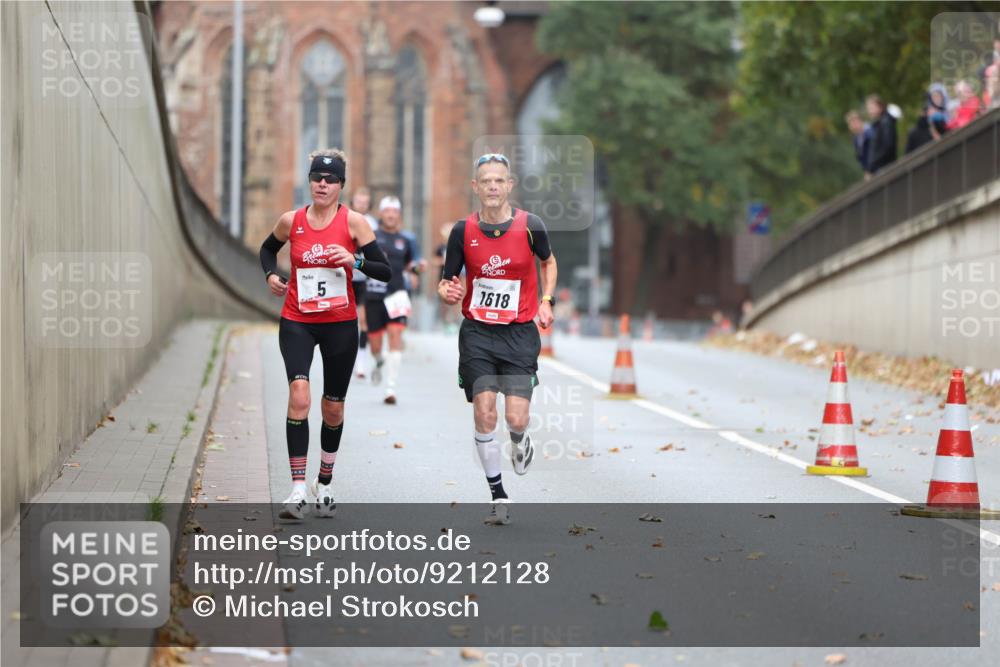 05.10.2025 - 20. swb-Marathon Bremen Michael Strokosch http://msf.ph/oto/9212128 05.10.2025 12:13:56 Laufen 5, 1618 meine-sportfotos.de