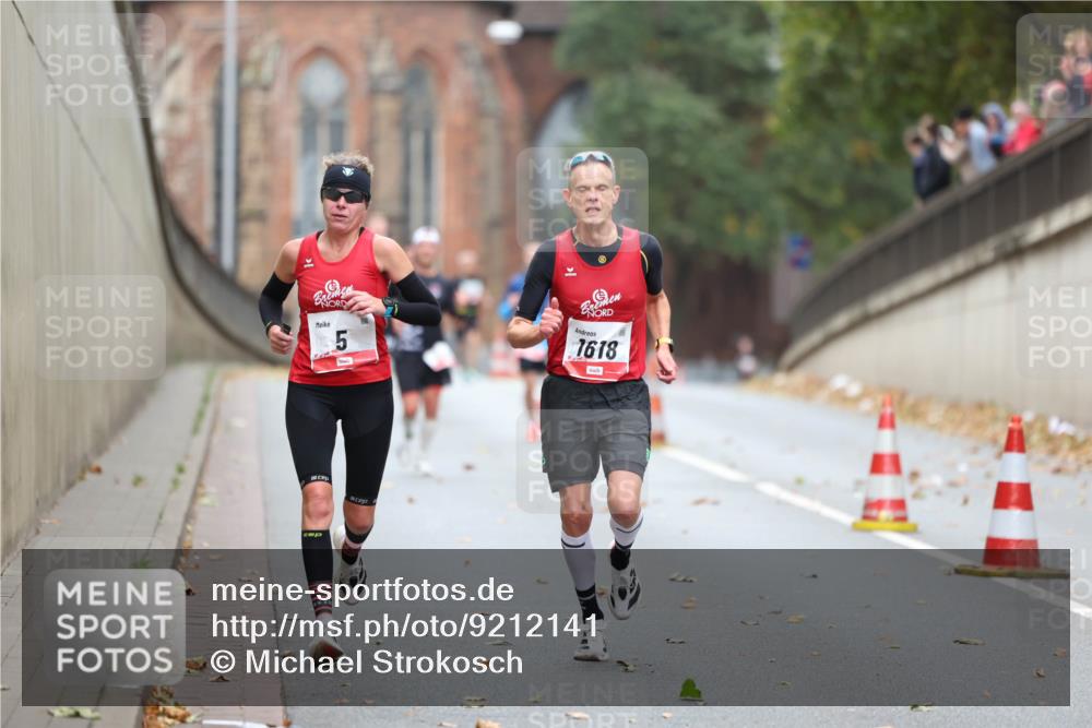 05.10.2025 - 20. swb-Marathon Bremen Michael Strokosch http://msf.ph/oto/9212141 05.10.2025 12:13:58 Laufen 5, 1618 meine-sportfotos.de