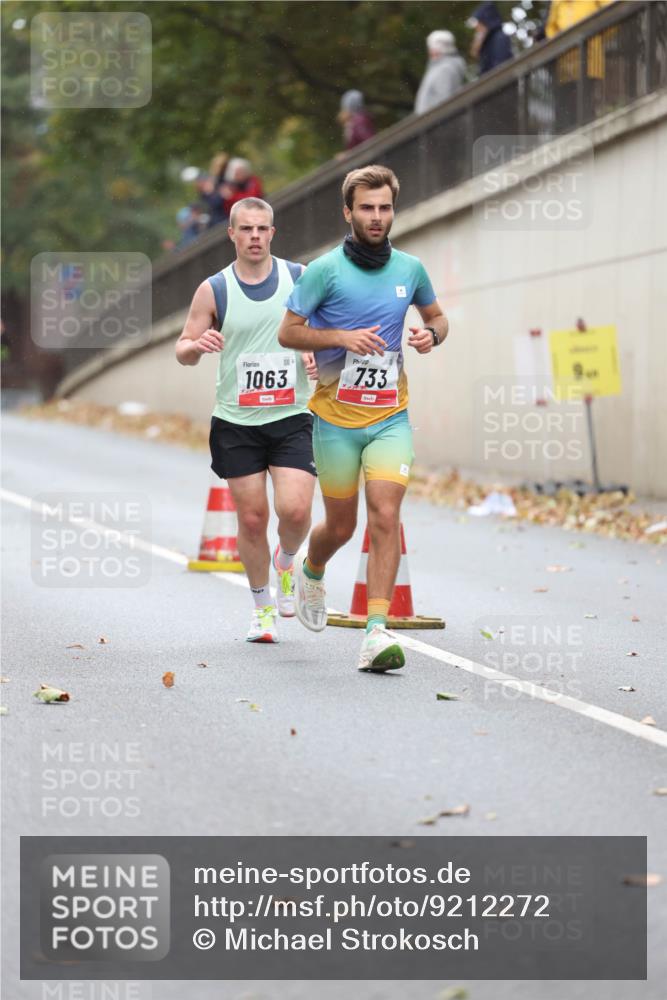 05.10.2025 - 20. swb-Marathon Bremen Michael Strokosch http://msf.ph/oto/9212272 05.10.2025 12:15:36 Laufen 1063, 733 meine-sportfotos.de