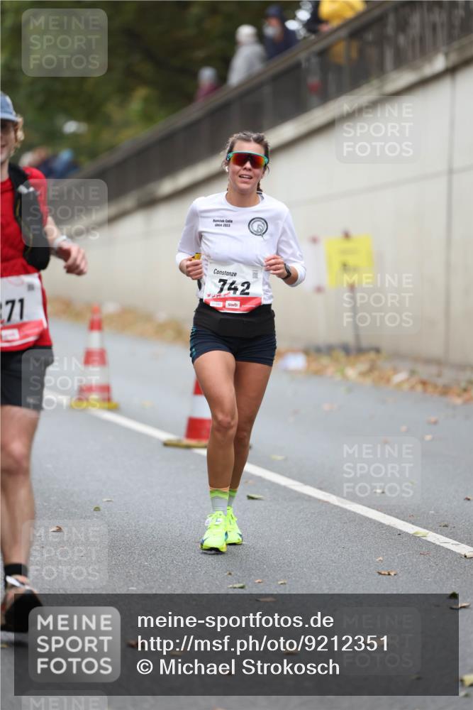 05.10.2025 - 20. swb-Marathon Bremen Michael Strokosch http://msf.ph/oto/9212351 05.10.2025 12:16:53 Laufen 71, 2023, 742, 01380 meine-sportfotos.de