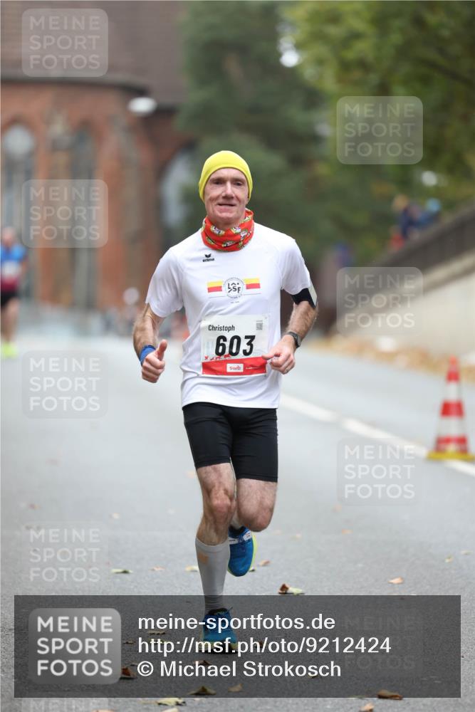 05.10.2025 - 20. swb-Marathon Bremen Michael Strokosch http://msf.ph/oto/9212424 05.10.2025 12:18:57 Laufen 603 meine-sportfotos.de