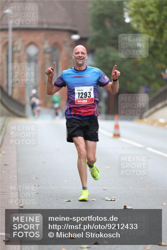 05.10.2025 - 20. swb-Marathon Bremen Michael Strokosch http://msf.ph/oto/9212433 05.10.2025 12:19:08 Laufen 13, 2024, 1293 meine-sportfotos.de