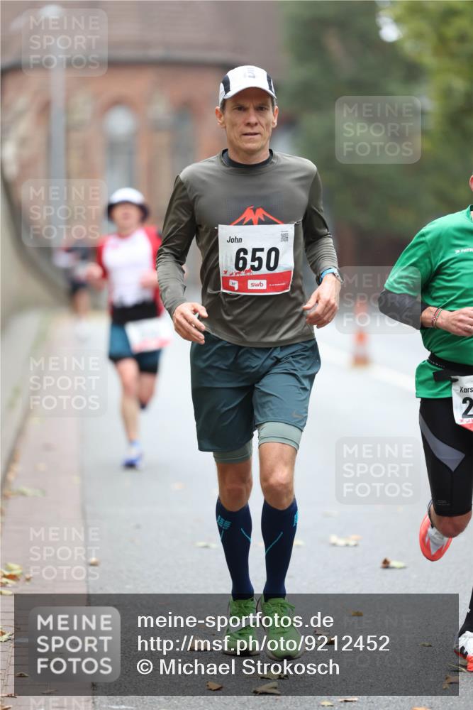 05.10.2025 - 20. swb-Marathon Bremen Michael Strokosch http://msf.ph/oto/9212452 05.10.2025 12:19:28 Laufen 650, 2 meine-sportfotos.de