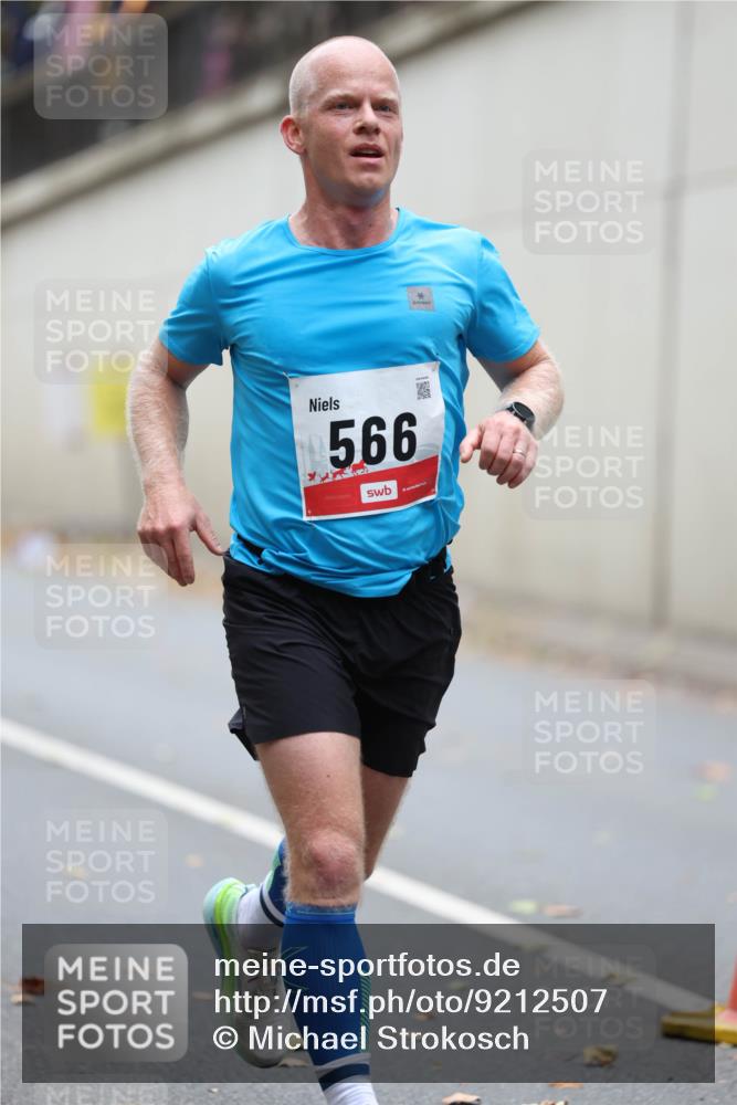 05.10.2025 - 20. swb-Marathon Bremen Michael Strokosch http://msf.ph/oto/9212507 05.10.2025 12:20:10 Laufen 566 meine-sportfotos.de
