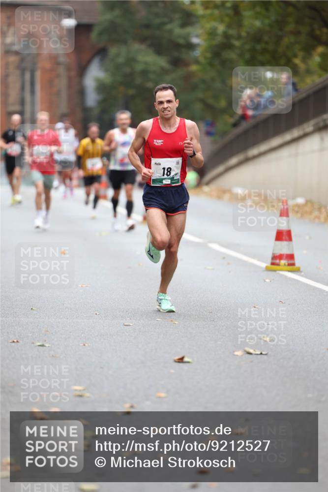 05.10.2025 - 20. swb-Marathon Bremen Michael Strokosch http://msf.ph/oto/9212527 05.10.2025 12:20:28 Laufen 18 meine-sportfotos.de