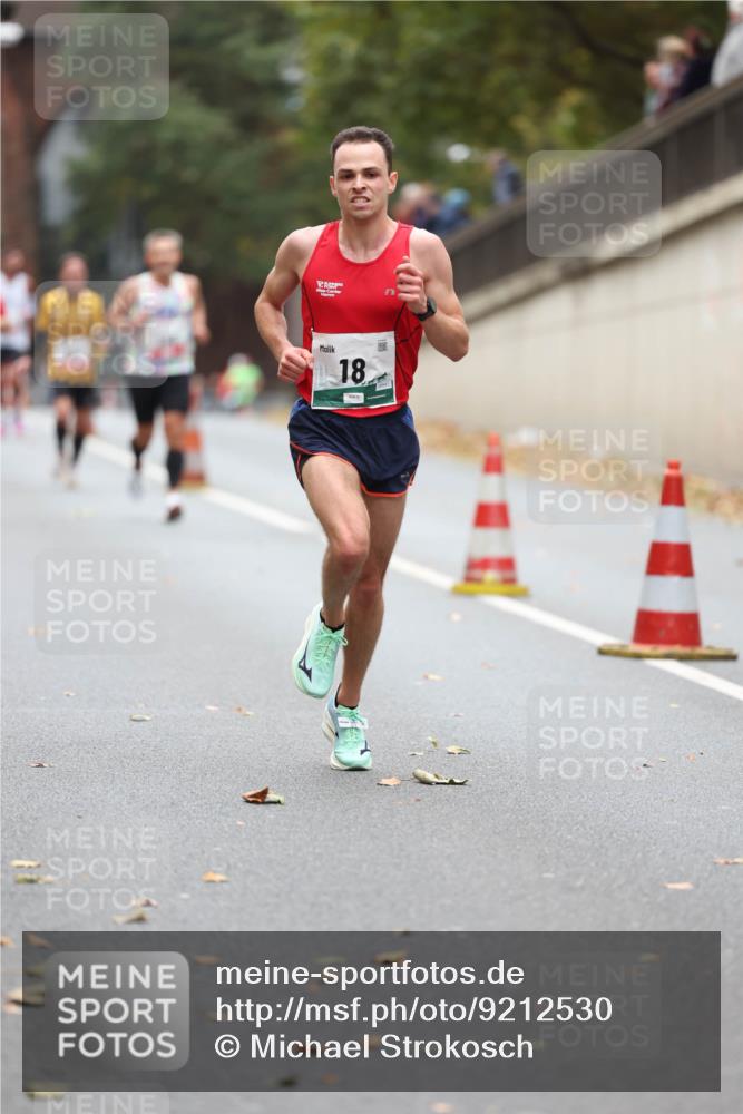 05.10.2025 - 20. swb-Marathon Bremen Michael Strokosch http://msf.ph/oto/9212530 05.10.2025 12:20:29 Laufen 18 meine-sportfotos.de