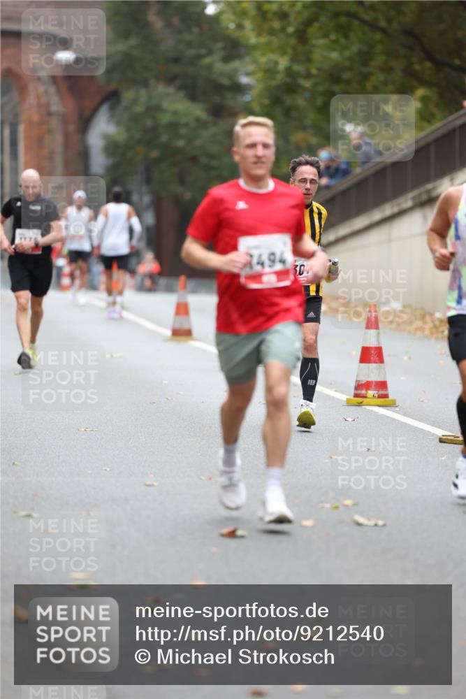 05.10.2025 - 20. swb-Marathon Bremen Michael Strokosch http://msf.ph/oto/9212540 05.10.2025 12:20:35 Laufen 7494, 30 meine-sportfotos.de