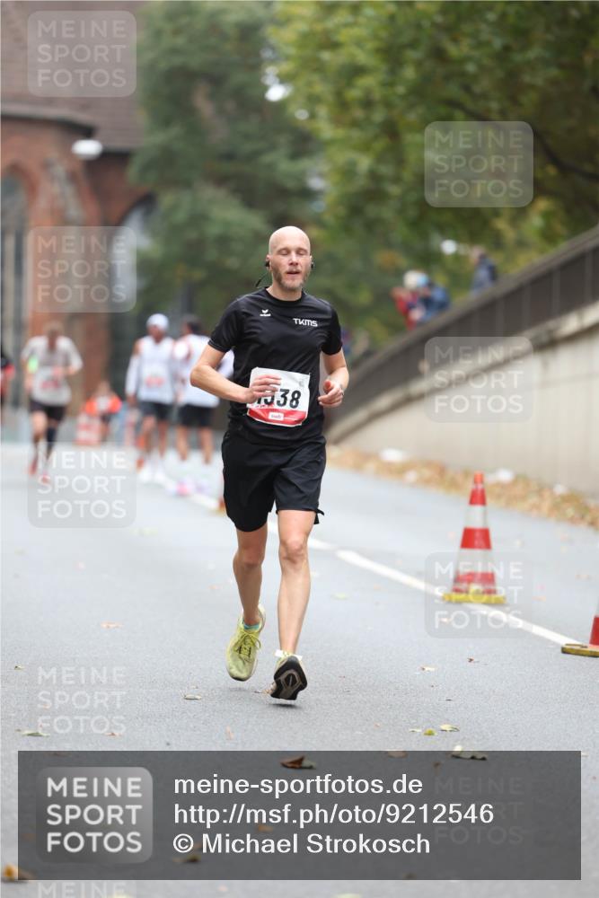 05.10.2025 - 20. swb-Marathon Bremen Michael Strokosch http://msf.ph/oto/9212546 05.10.2025 12:20:40 Laufen 38, 4 meine-sportfotos.de