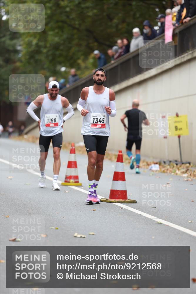 05.10.2025 - 20. swb-Marathon Bremen Michael Strokosch http://msf.ph/oto/9212568 05.10.2025 12:20:58 Laufen 1198, 1345 meine-sportfotos.de