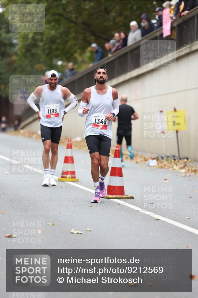 05.10.2025 - 20. swb-Marathon Bremen Michael Strokosch http://msf.ph/oto/9212569 05.10.2025 12:20:58 Laufen 1198, 1345, 9 meine-sportfotos.de