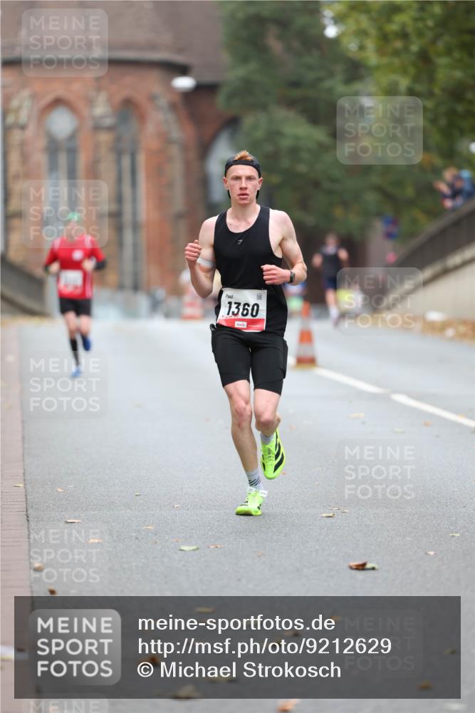 05.10.2025 - 20. swb-Marathon Bremen Michael Strokosch http://msf.ph/oto/9212629 05.10.2025 12:21:39 Laufen 0, 1360 meine-sportfotos.de