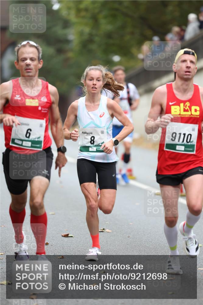 05.10.2025 - 20. swb-Marathon Bremen Michael Strokosch http://msf.ph/oto/9212698 05.10.2025 12:22:23 Laufen 6, 8, 9110 meine-sportfotos.de