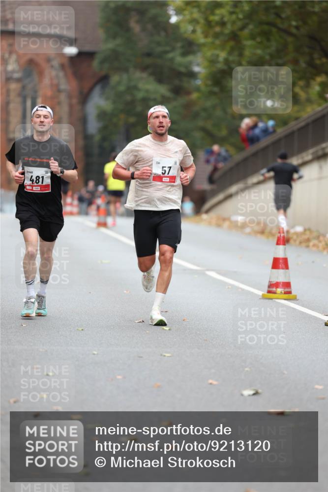 05.10.2025 - 20. swb-Marathon Bremen Michael Strokosch http://msf.ph/oto/9213120 05.10.2025 12:25:32 Laufen 57, 481 meine-sportfotos.de