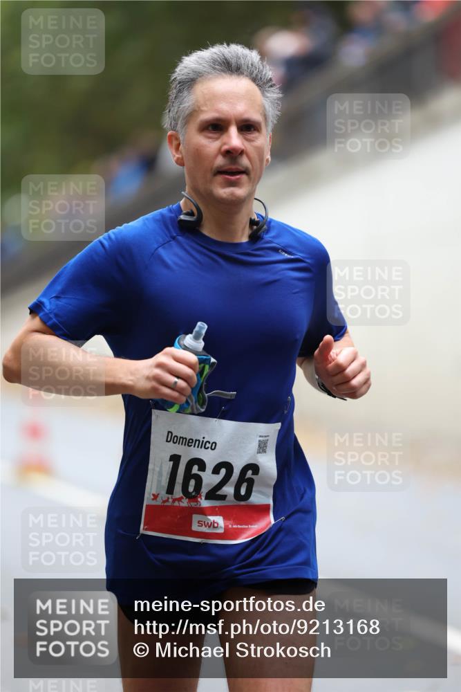 05.10.2025 - 20. swb-Marathon Bremen Michael Strokosch http://msf.ph/oto/9213168 05.10.2025 12:25:52 Laufen 1626, 20 meine-sportfotos.de