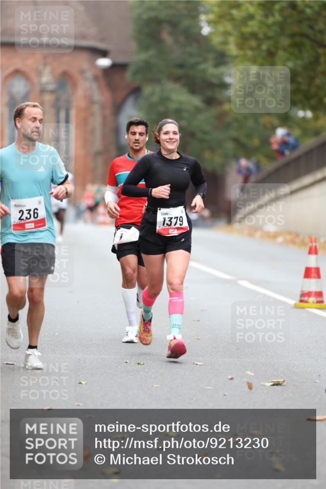 05.10.2025 - 20. swb-Marathon Bremen Michael Strokosch http://msf.ph/oto/9213230 05.10.2025 12:26:11 Laufen 236, 1379 meine-sportfotos.de
