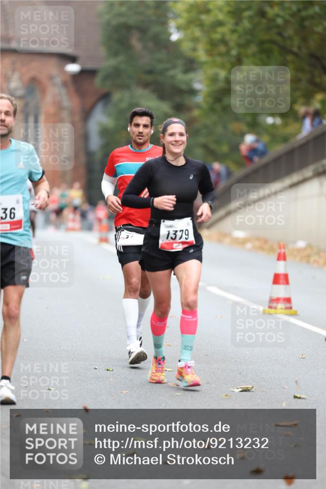 05.10.2025 - 20. swb-Marathon Bremen Michael Strokosch http://msf.ph/oto/9213232 05.10.2025 12:26:12 Laufen 36, 1379 meine-sportfotos.de