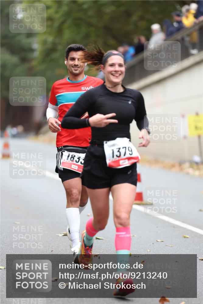 05.10.2025 - 20. swb-Marathon Bremen Michael Strokosch http://msf.ph/oto/9213240 05.10.2025 12:26:13 Laufen 1833, 1379 meine-sportfotos.de