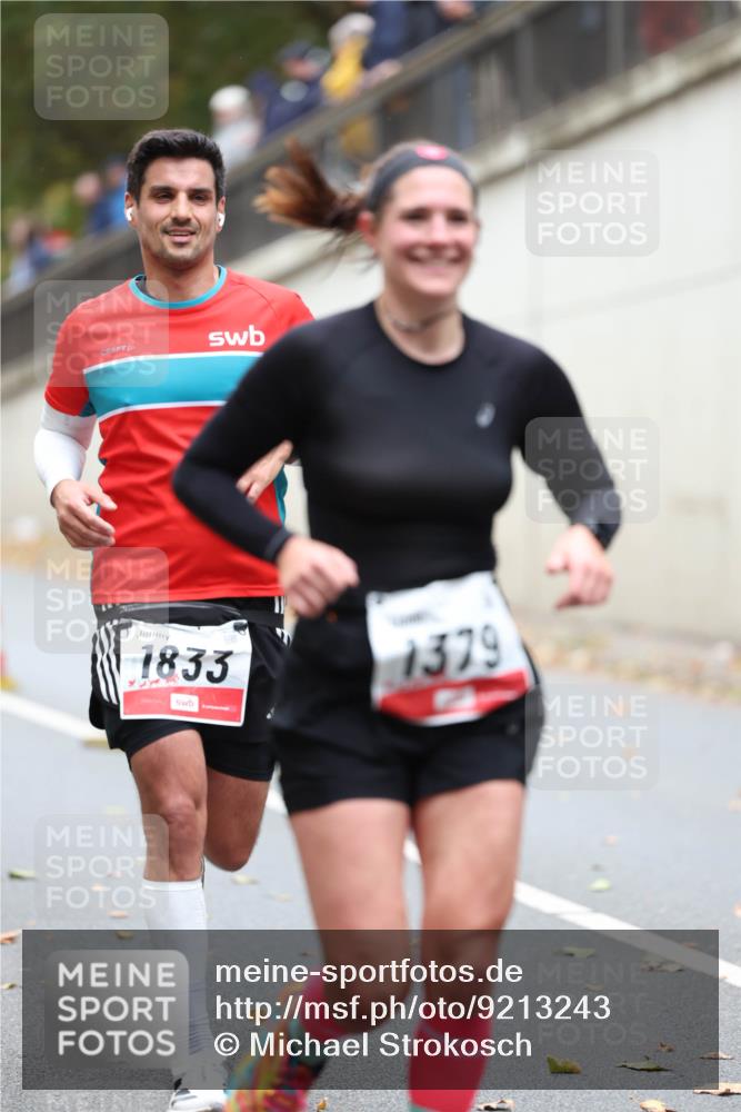 05.10.2025 - 20. swb-Marathon Bremen Michael Strokosch http://msf.ph/oto/9213243 05.10.2025 12:26:14 Laufen 1833, 1379 meine-sportfotos.de