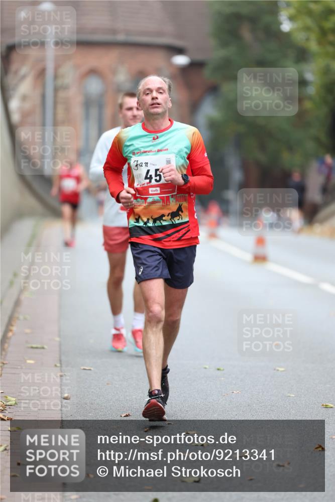 05.10.2025 - 20. swb-Marathon Bremen Michael Strokosch http://msf.ph/oto/9213341 05.10.2025 12:26:37 Laufen 20, 01407, 45 meine-sportfotos.de