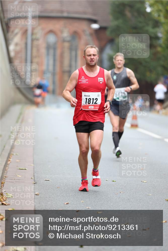 05.10.2025 - 20. swb-Marathon Bremen Michael Strokosch http://msf.ph/oto/9213361 05.10.2025 12:26:47 Laufen 1812, 5625 meine-sportfotos.de