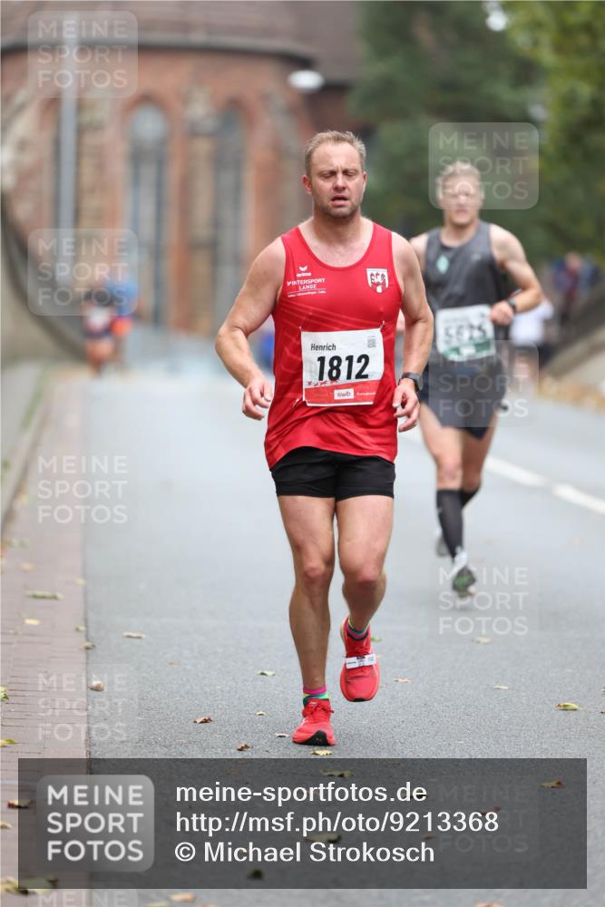 05.10.2025 - 20. swb-Marathon Bremen Michael Strokosch http://msf.ph/oto/9213368 05.10.2025 12:26:48 Laufen 1812, 5675 meine-sportfotos.de