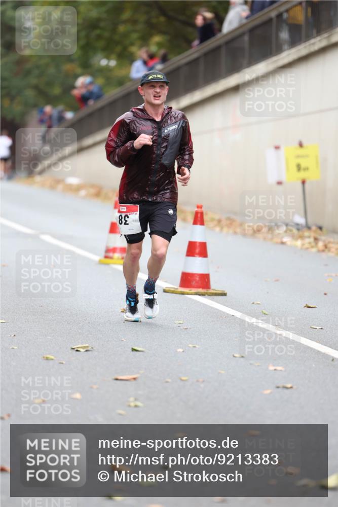 05.10.2025 - 20. swb-Marathon Bremen Michael Strokosch http://msf.ph/oto/9213383 05.10.2025 12:26:57 Laufen 82, 0 meine-sportfotos.de