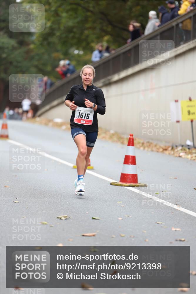 05.10.2025 - 20. swb-Marathon Bremen Michael Strokosch http://msf.ph/oto/9213398 05.10.2025 12:27:00 Laufen 1615, 9 meine-sportfotos.de