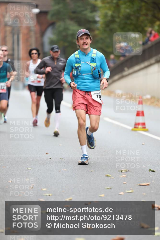 05.10.2025 - 20. swb-Marathon Bremen Michael Strokosch http://msf.ph/oto/9213478 05.10.2025 12:27:20 Laufen 19 meine-sportfotos.de