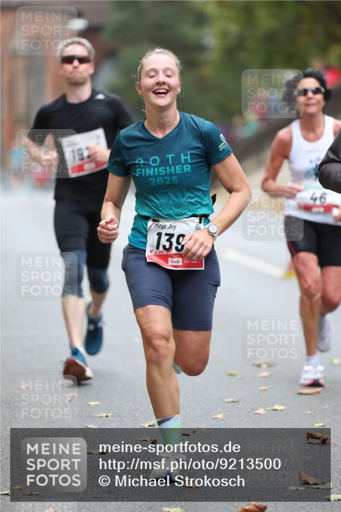 05.10.2025 - 20. swb-Marathon Bremen Michael Strokosch http://msf.ph/oto/9213500 05.10.2025 12:27:24 Laufen 192, 2025, 139, 46 meine-sportfotos.de