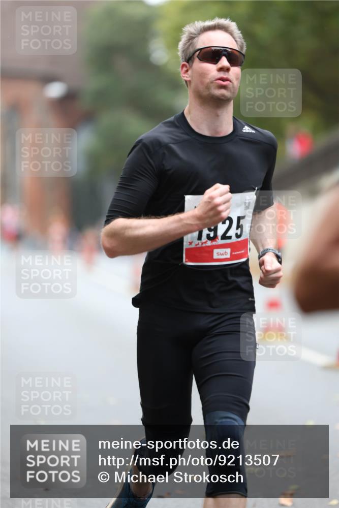 05.10.2025 - 20. swb-Marathon Bremen Michael Strokosch http://msf.ph/oto/9213507 05.10.2025 12:27:26 Laufen 25 meine-sportfotos.de
