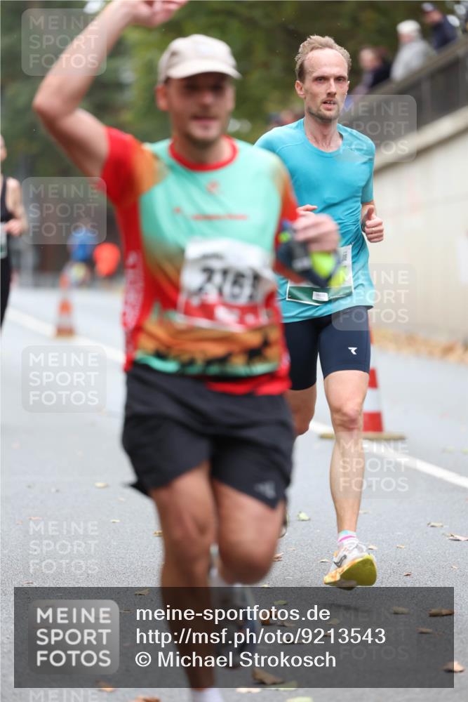 05.10.2025 - 20. swb-Marathon Bremen Michael Strokosch http://msf.ph/oto/9213543 05.10.2025 12:27:44 Laufen 216 meine-sportfotos.de