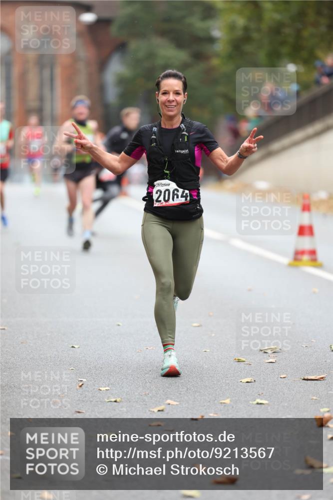 05.10.2025 - 20. swb-Marathon Bremen Michael Strokosch http://msf.ph/oto/9213567 05.10.2025 12:27:52 Laufen 7, 2064 meine-sportfotos.de