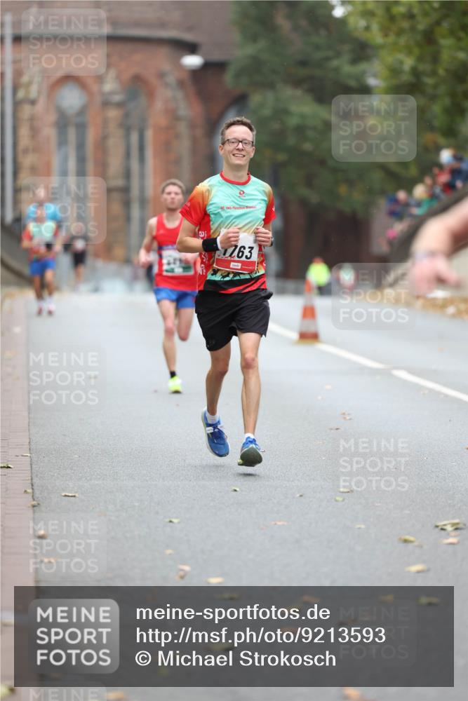 05.10.2025 - 20. swb-Marathon Bremen Michael Strokosch http://msf.ph/oto/9213593 05.10.2025 12:27:58 Laufen 20, 263 meine-sportfotos.de