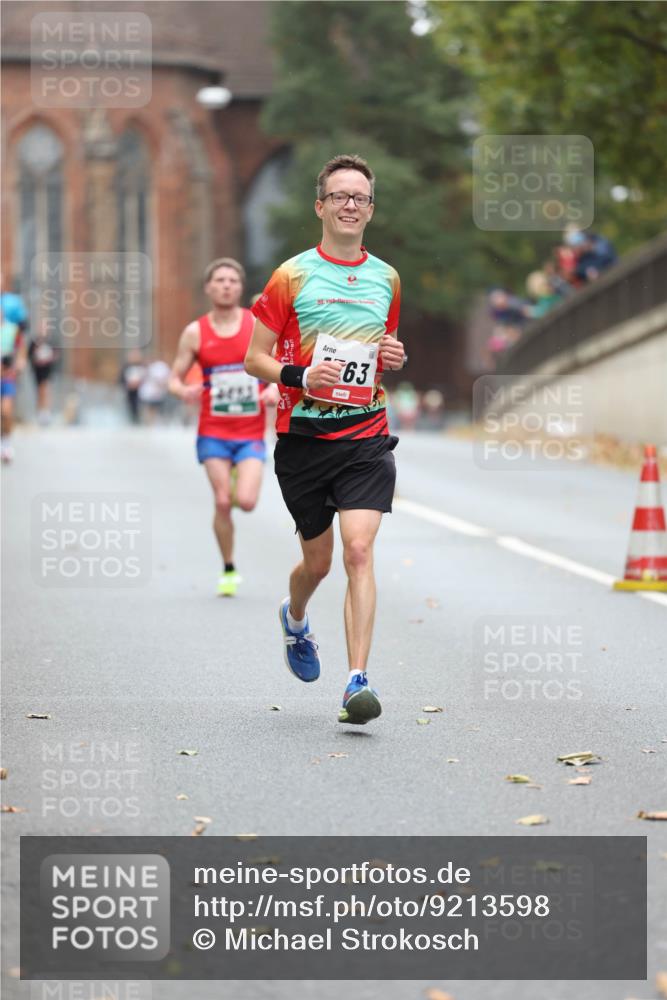 05.10.2025 - 20. swb-Marathon Bremen Michael Strokosch http://msf.ph/oto/9213598 05.10.2025 12:27:59 Laufen 20, 63 meine-sportfotos.de