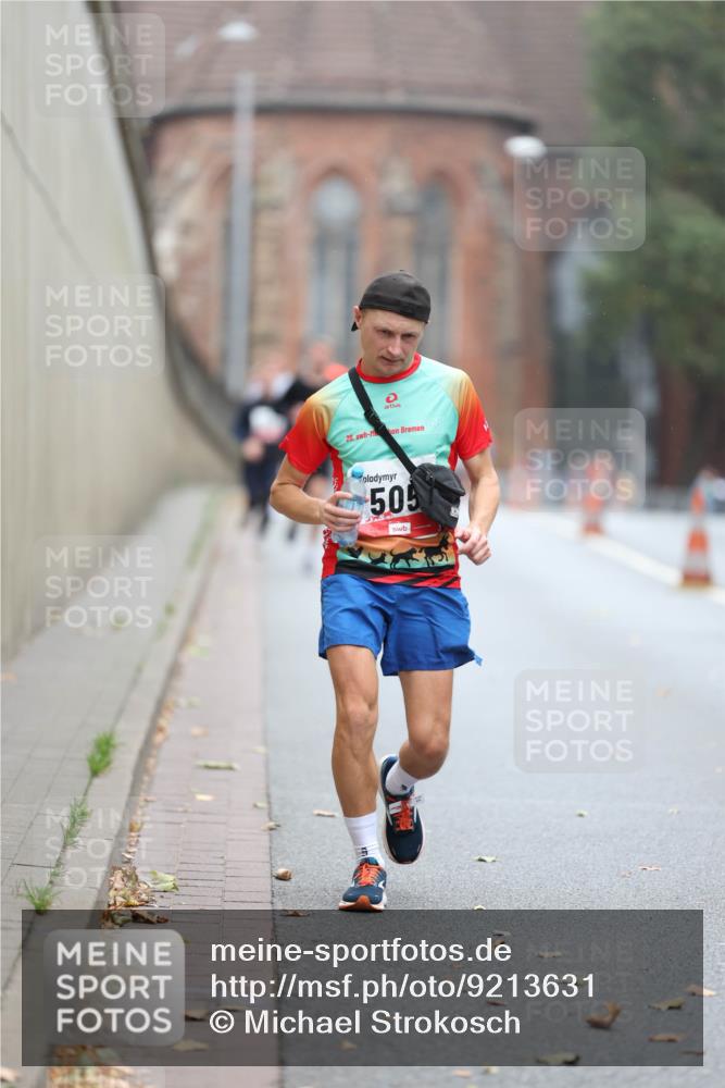 05.10.2025 - 20. swb-Marathon Bremen Michael Strokosch http://msf.ph/oto/9213631 05.10.2025 12:28:15 Laufen 20, 505 meine-sportfotos.de