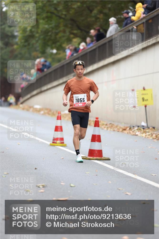 05.10.2025 - 20. swb-Marathon Bremen Michael Strokosch http://msf.ph/oto/9213636 05.10.2025 12:28:20 Laufen 1055 meine-sportfotos.de
