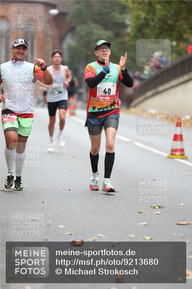 05.10.2025 - 20. swb-Marathon Bremen Michael Strokosch http://msf.ph/oto/9213680 05.10.2025 12:28:35 Laufen 40 meine-sportfotos.de