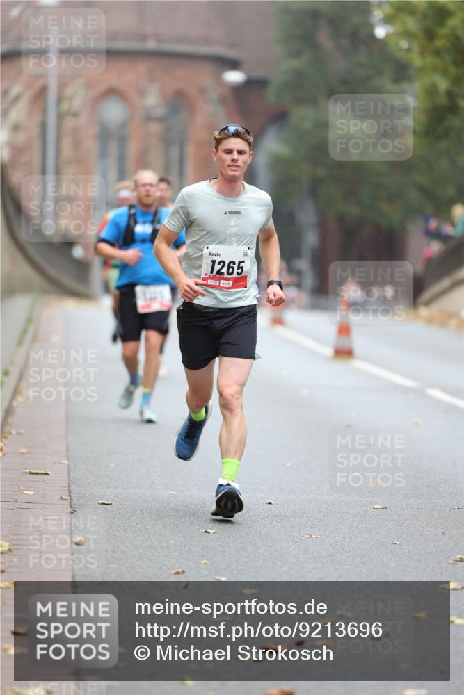 05.10.2025 - 20. swb-Marathon Bremen Michael Strokosch http://msf.ph/oto/9213696 05.10.2025 12:28:45 Laufen 1265, 01149 meine-sportfotos.de