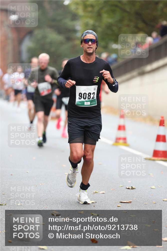 05.10.2025 - 20. swb-Marathon Bremen Michael Strokosch http://msf.ph/oto/9213738 05.10.2025 12:29:00 Laufen 9082 meine-sportfotos.de