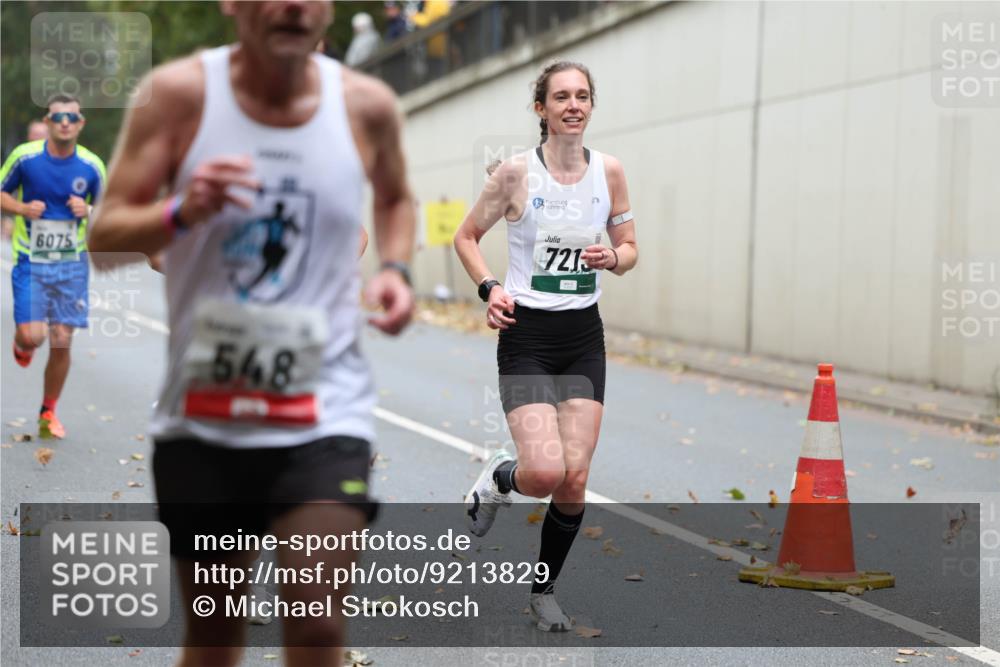 05.10.2025 - 20. swb-Marathon Bremen Michael Strokosch http://msf.ph/oto/9213829 05.10.2025 12:29:57 Laufen 6075, 548, 7213 meine-sportfotos.de