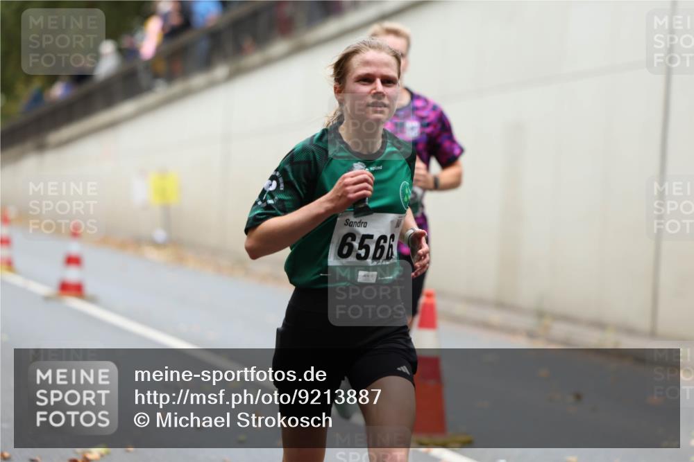 05.10.2025 - 20. swb-Marathon Bremen Michael Strokosch http://msf.ph/oto/9213887 05.10.2025 12:30:27 Laufen 6566 meine-sportfotos.de
