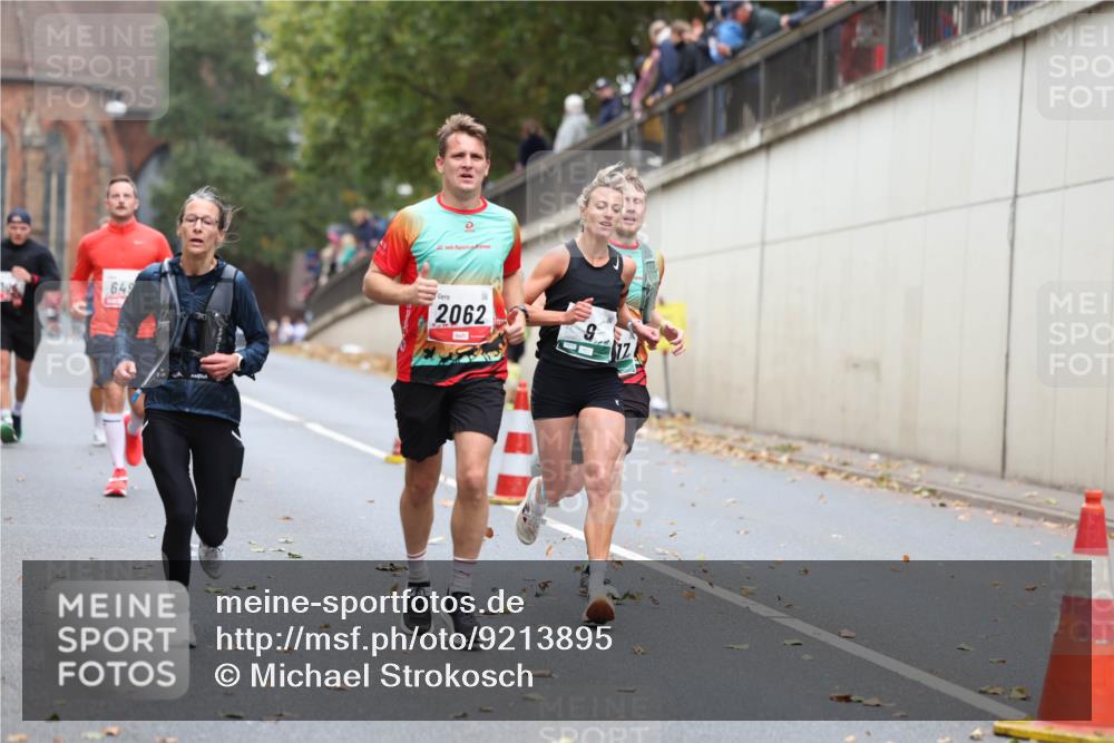 05.10.2025 - 20. swb-Marathon Bremen Michael Strokosch http://msf.ph/oto/9213895 05.10.2025 12:30:33 Laufen 20, 649, 2062 meine-sportfotos.de