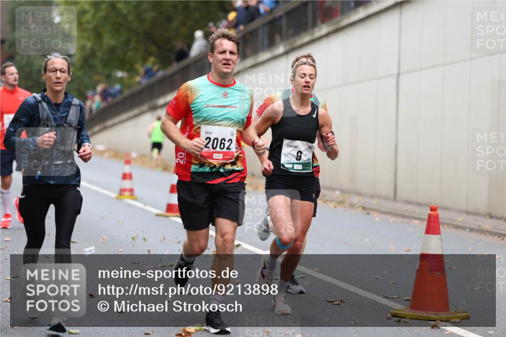 05.10.2025 - 20. swb-Marathon Bremen Michael Strokosch http://msf.ph/oto/9213898 05.10.2025 12:30:33 Laufen 20, 2062 meine-sportfotos.de